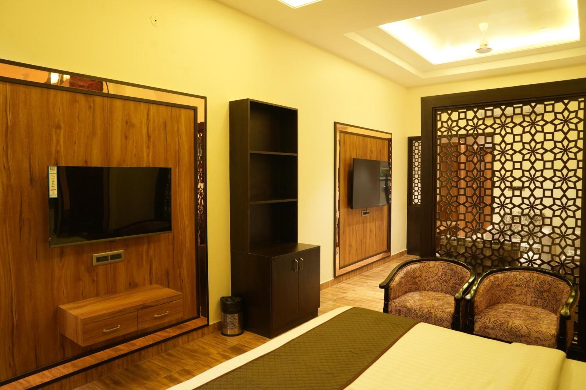 Hotel Prime Safari Jaipur Buitenkant foto